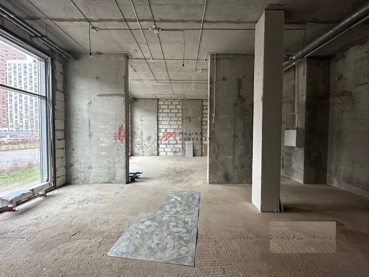 Продажа торгового помещения в ЖК "Белая Дача парк" 