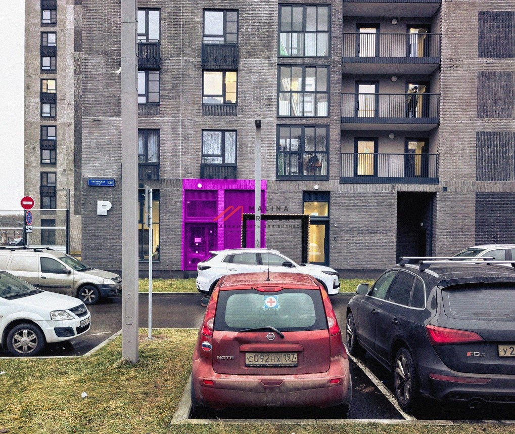 Продажа торгового помещения с арендатором Винлаб 