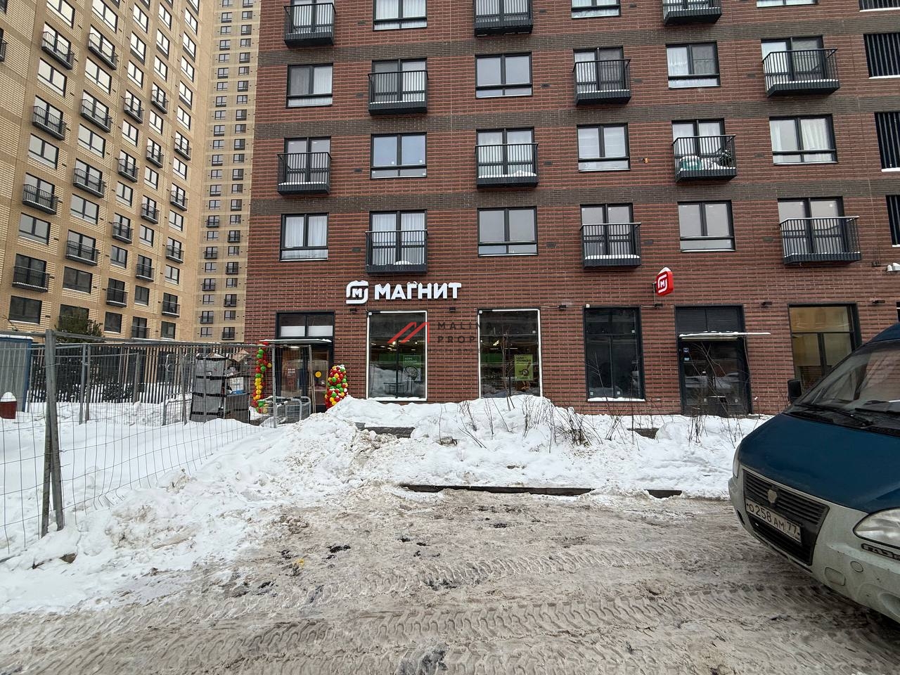 Продажа  помещения с магазином Магнит в ЖК "Барклая 6"