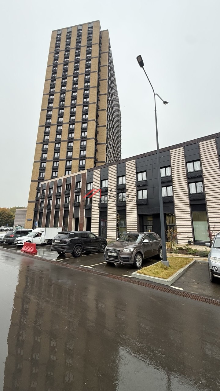 Аренда торгового помещения в жилом комплексе "Parkside"