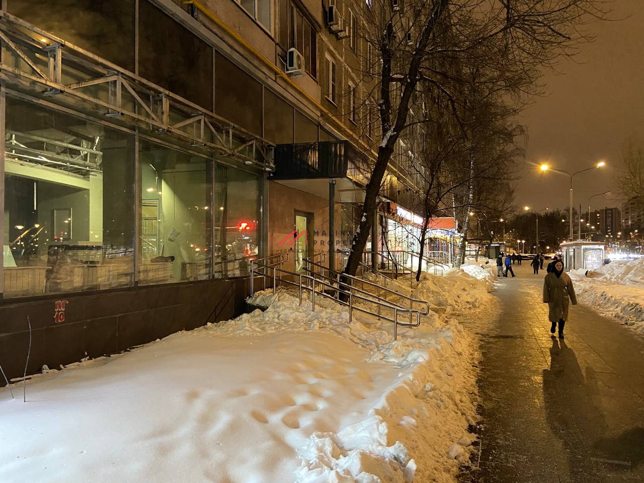 Продажа помещения на выходе из метро Юго-Восточная