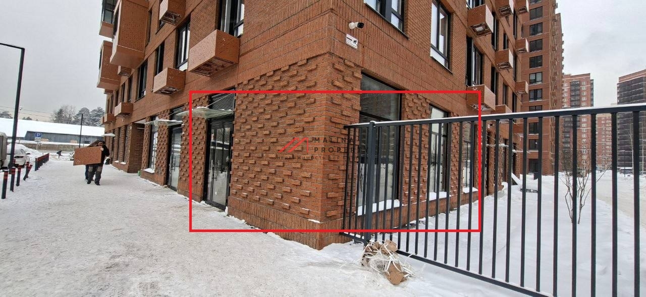 Аренда торгового помещения в ЖК "Квартал Авиаторов" 