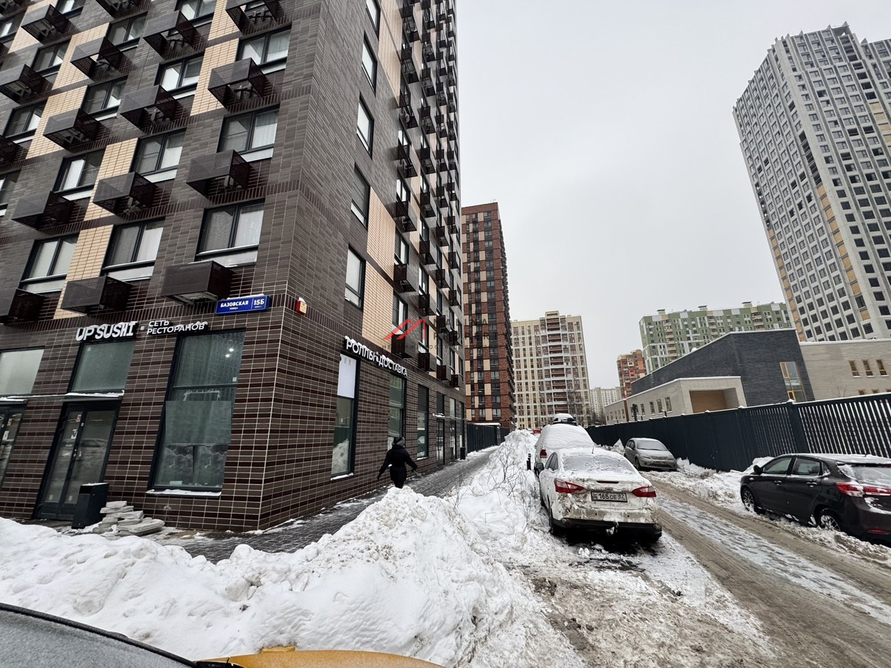 Продажа помещения с арендатором в ЖК "Бусиновский парк" 