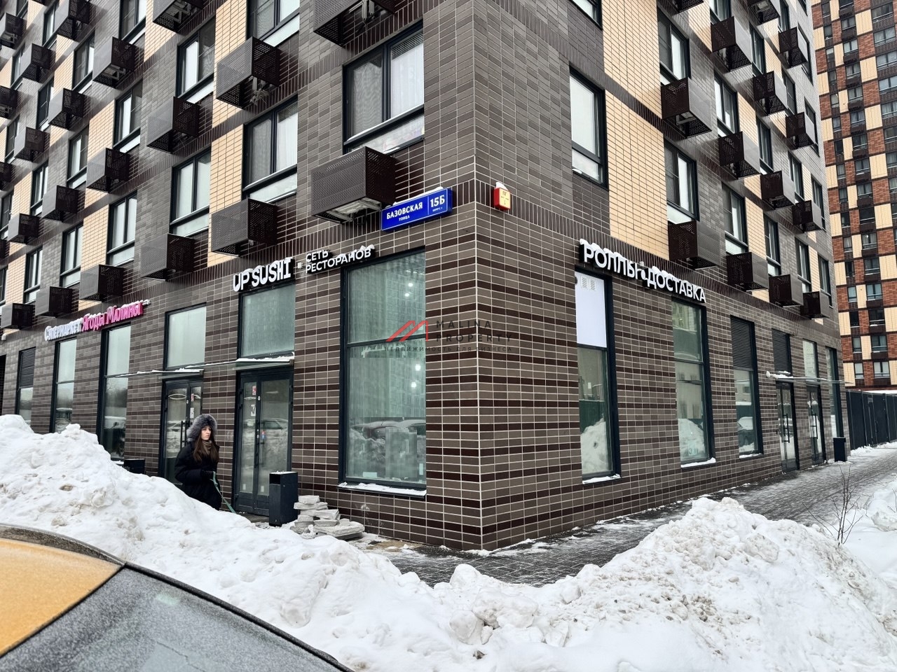 Продажа помещения с арендатором в ЖК "Бусиновский парк" 