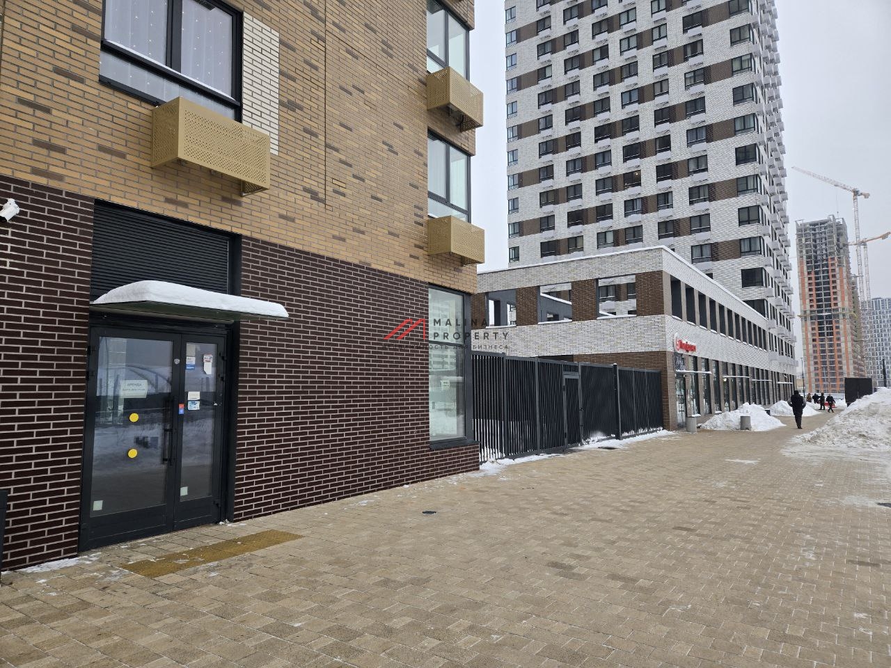 Продажа коммерческого помещения в ЖК "Лoсинoоcтpовcкий"