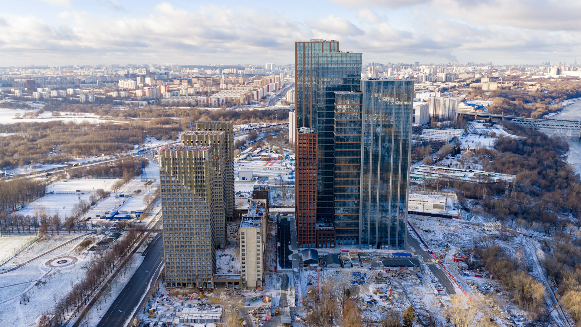 Продажа торгового помещения в жилом комплексе Wave