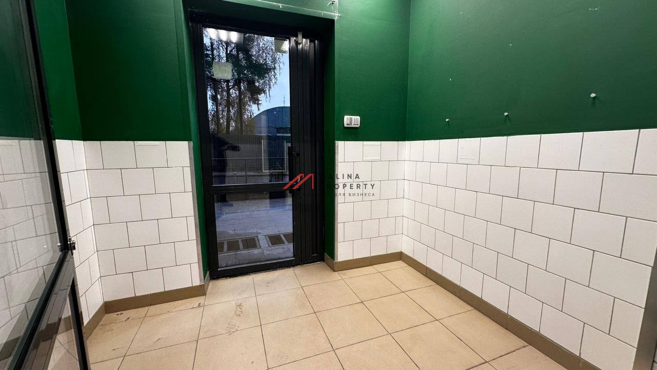 Продажа торгового помещения на Феодосийской