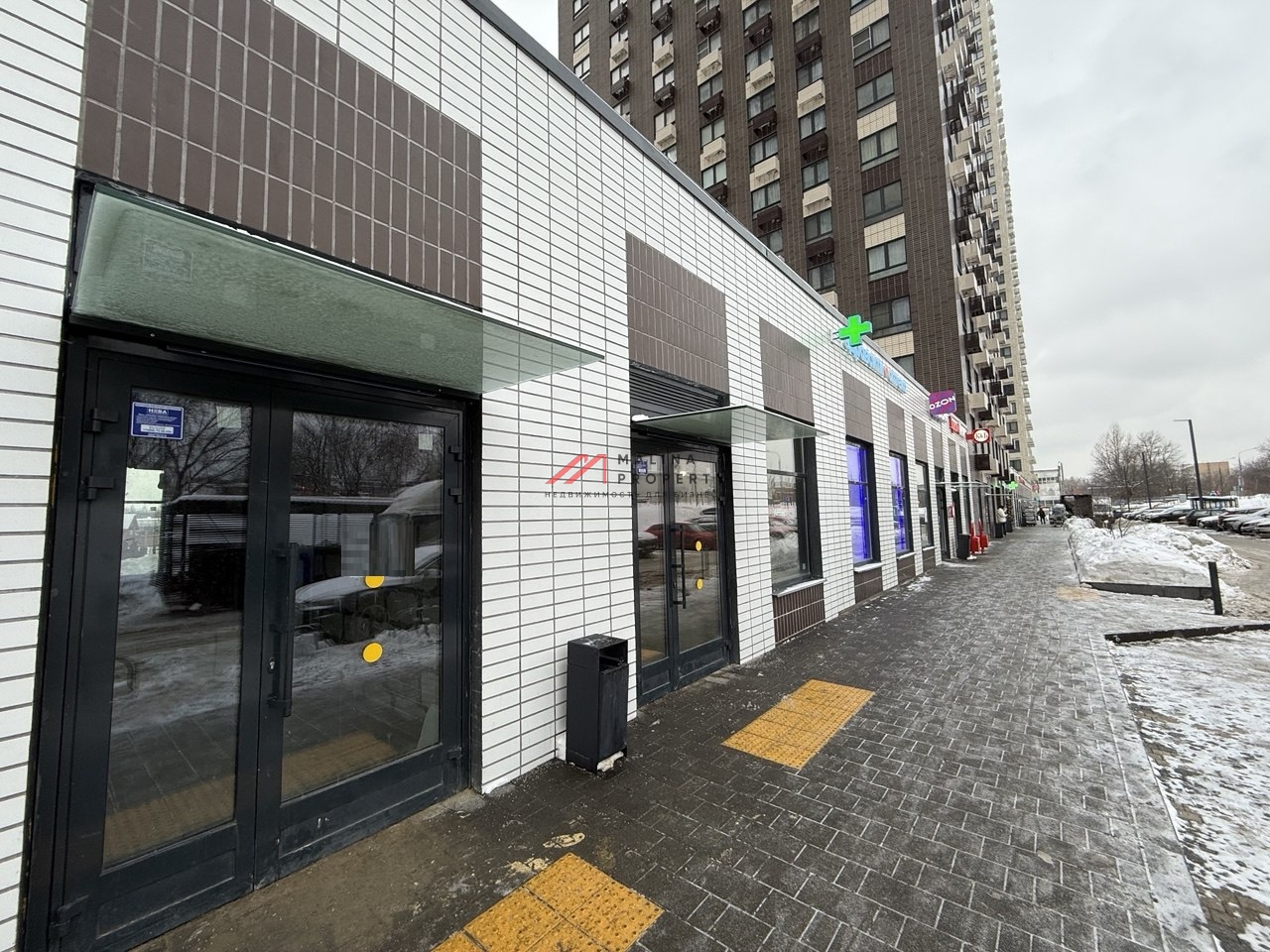 Продажа торгового помещения в новостройке