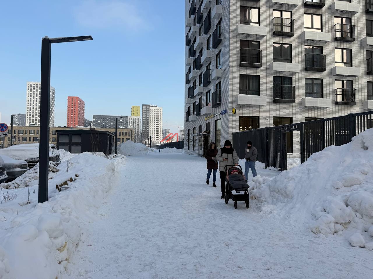 Продажа торгового помещения в ЖК "Саларьево Парк"