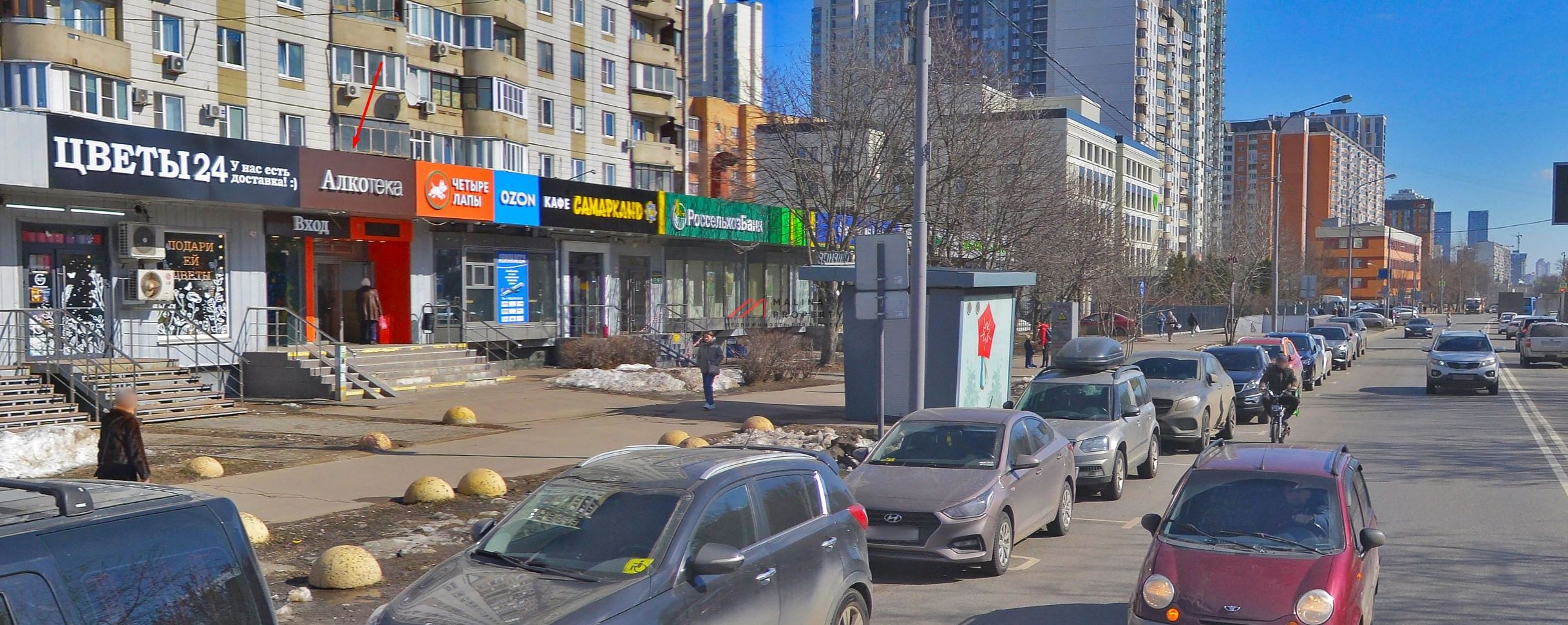 Аренда торгового помещения в 1ой минуте от м. Митино