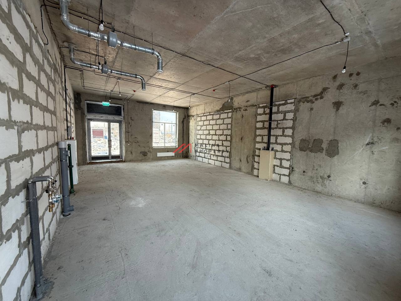 Аренда торгового помещения в ЖК "Holland Park"