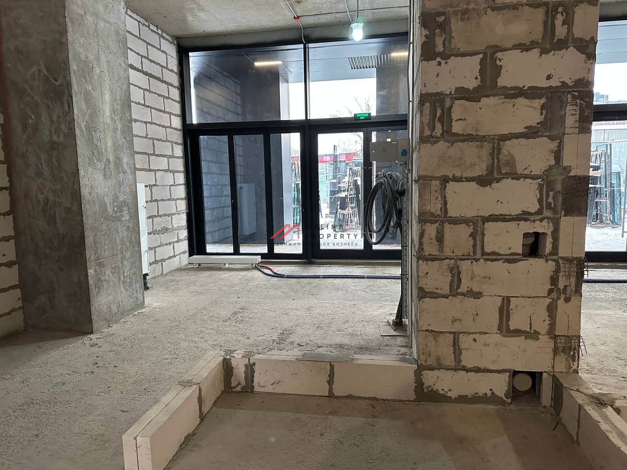 Аренда помещения под общепит в жилом комплексе "Остров"