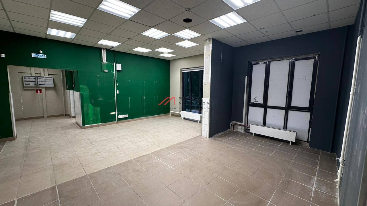 Аренда торгового помещения на Феодосийской