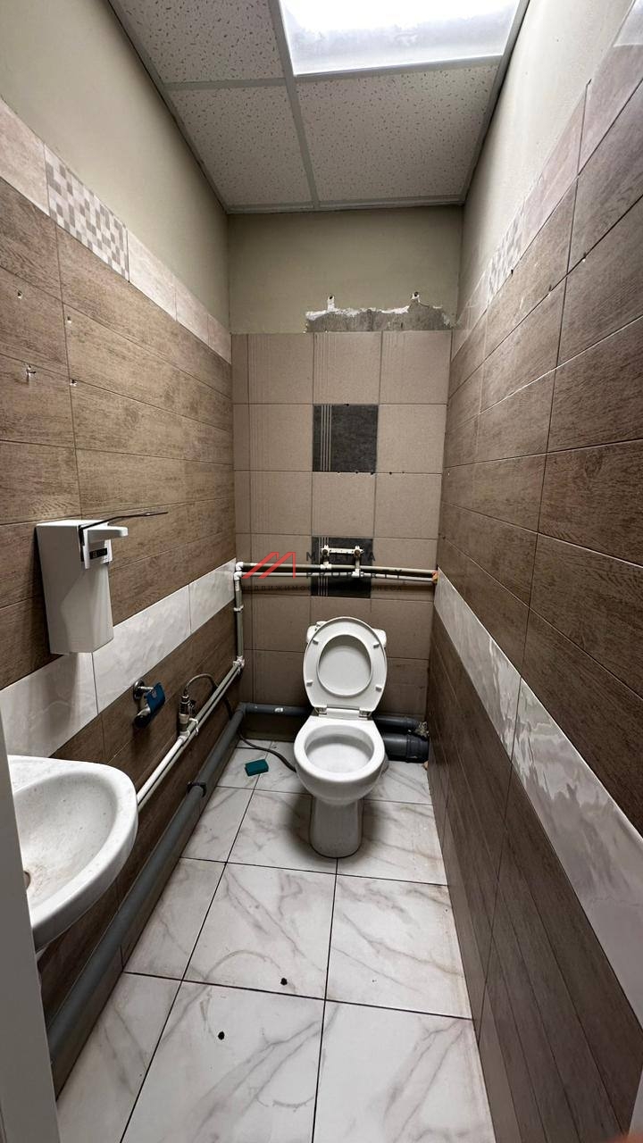 Аренда торгового помещения на Феодосийской