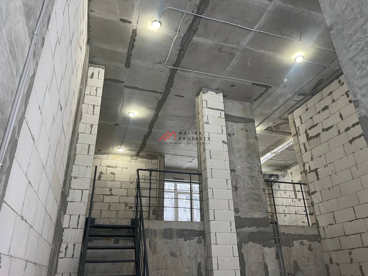 Продажа торгового помещения в жилом комплексе Прокшино