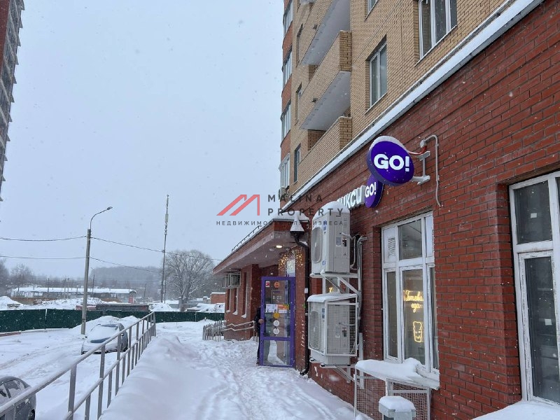 Продажа торгового помещения с арендатором "Дикси Go"