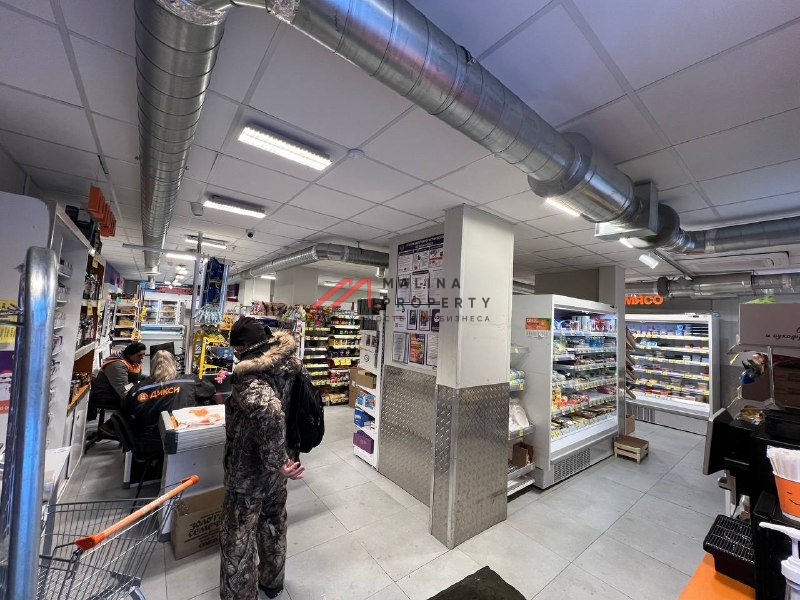 Продажа торгового помещения с арендатором "Дикси Go"