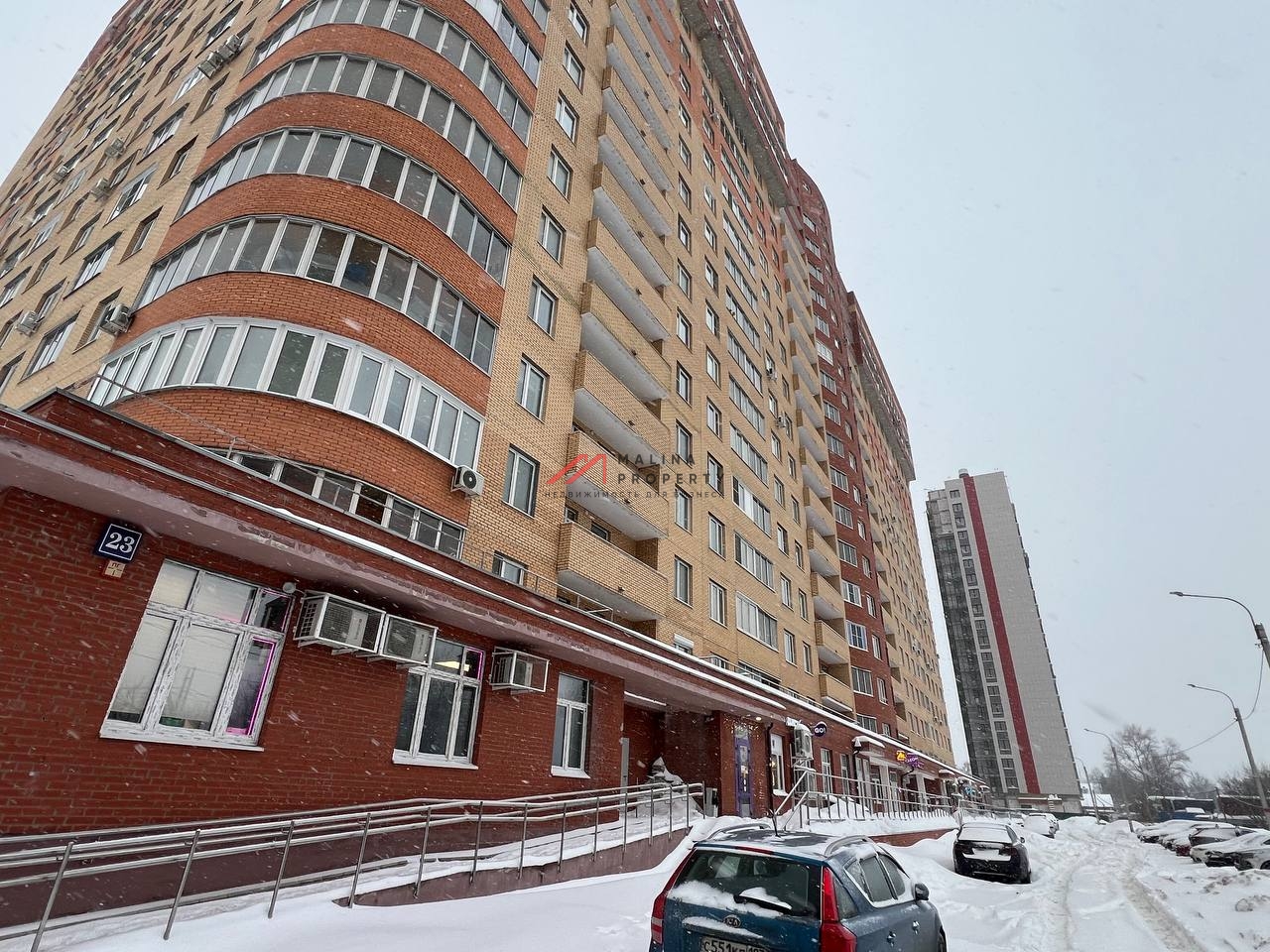 Продажа торгового помещения с арендатором "Дикси Go"