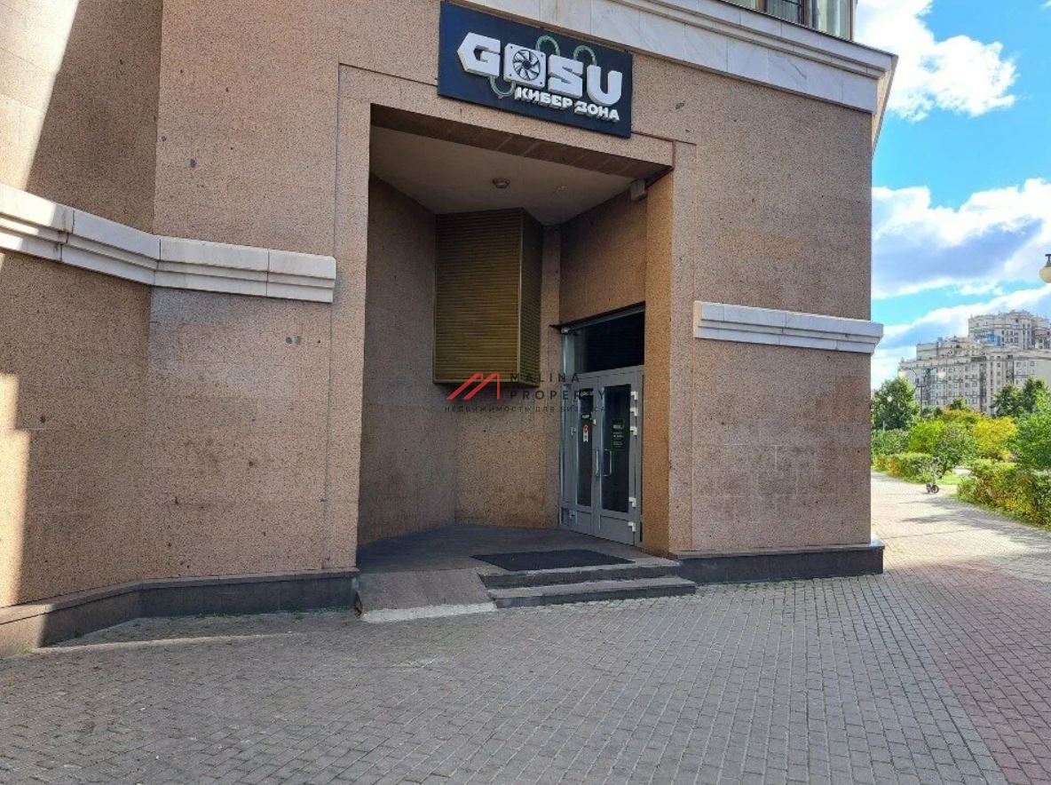 Продажа торгового помещения с арендатором на Ломоносовском проспекте