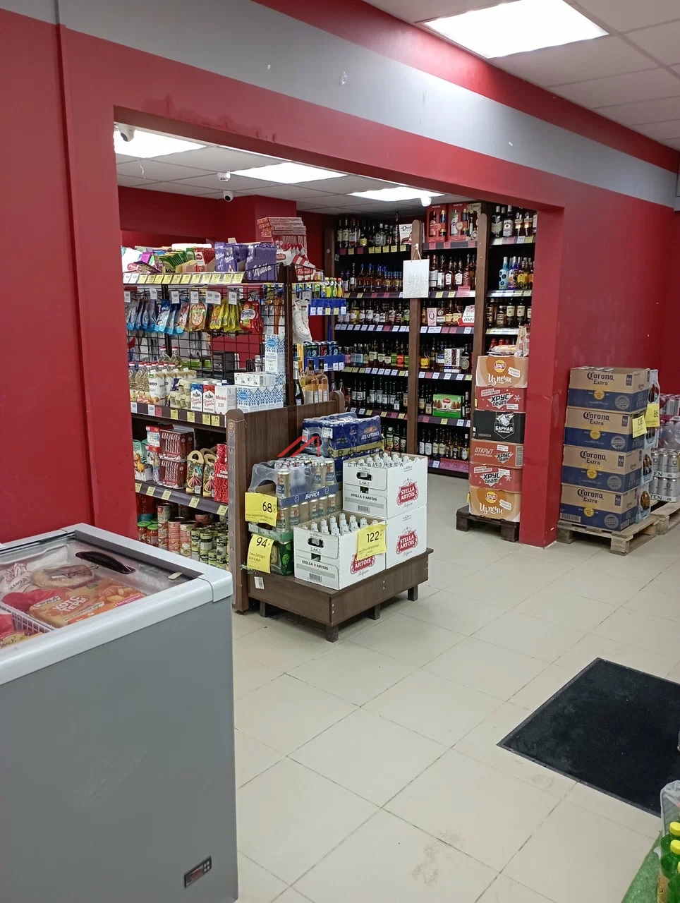 Продажа торгового помещения с арендатором Бристоль 