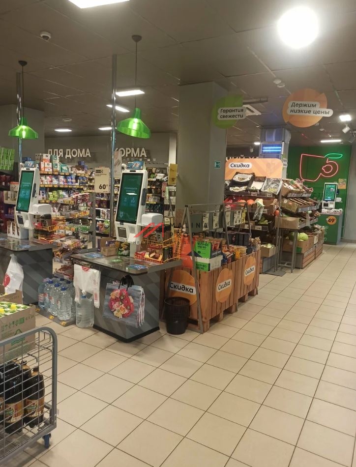 Продажа помещения с магазином Пятерочка на ул. Велозавдская
