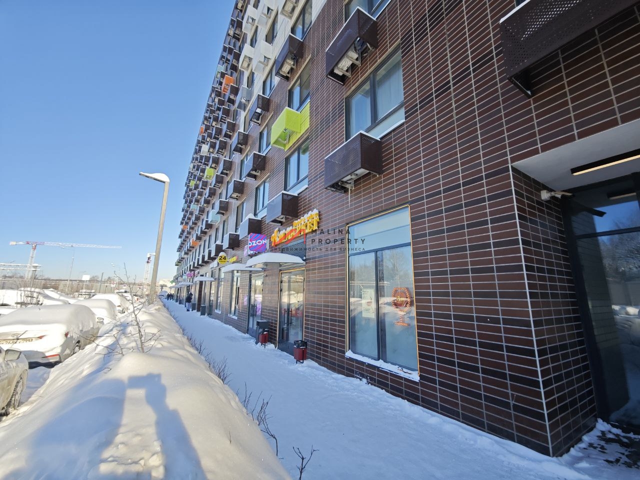 Продажа помещения в ЖК "Бунинские луга" с арендатором