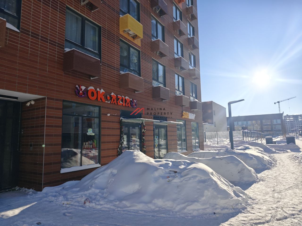 Продажа торгового помещения в ЖК "Бунинские луга"