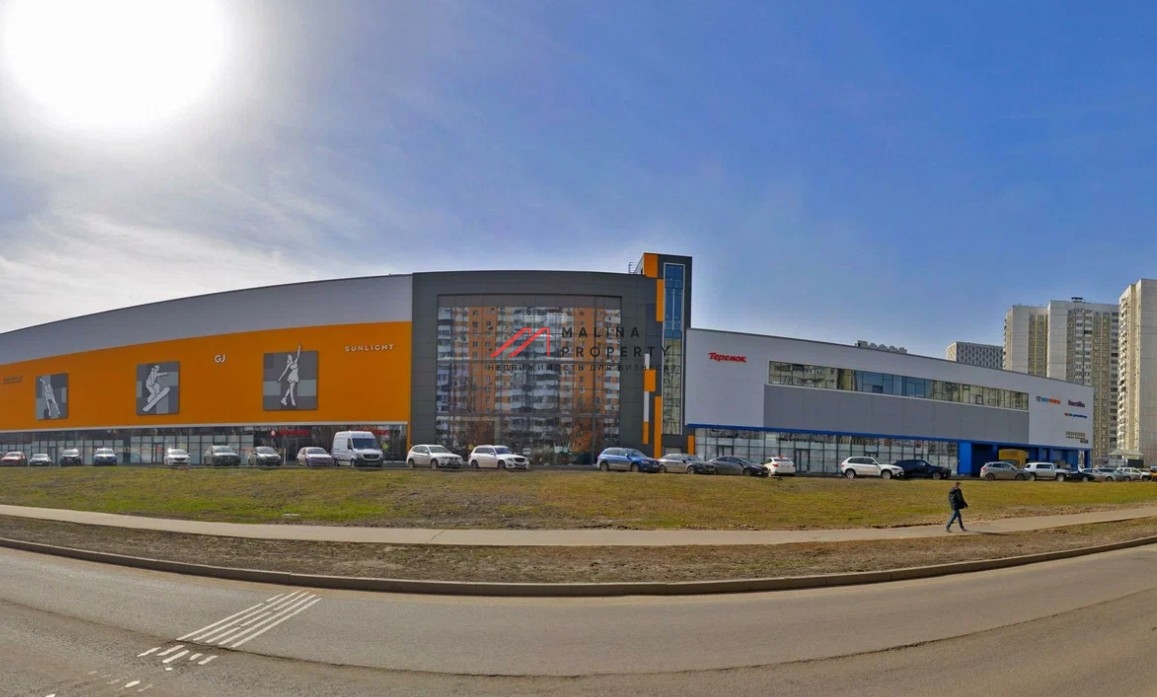 Продажа торгового помещения с арендатором Спортмастер