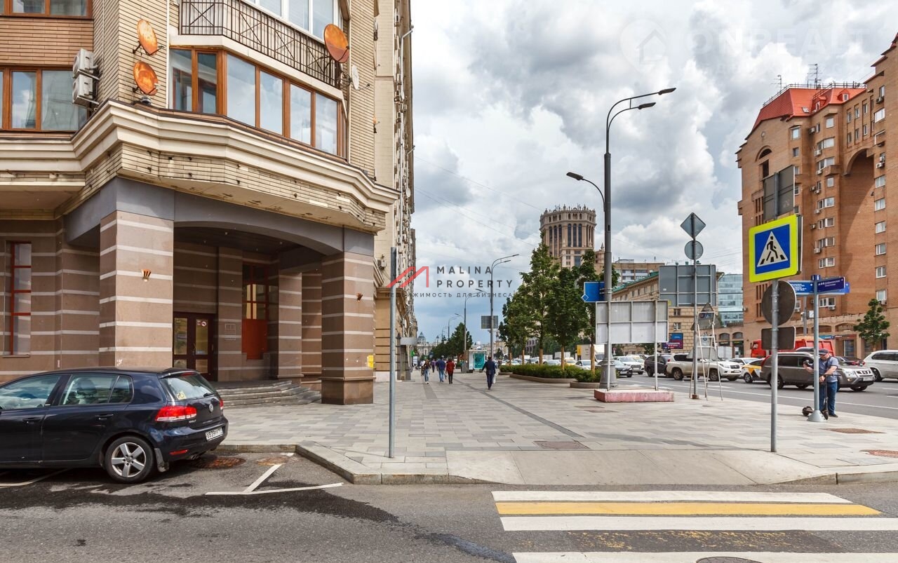 Продажа торгового помещения с супермаркетом Дикси