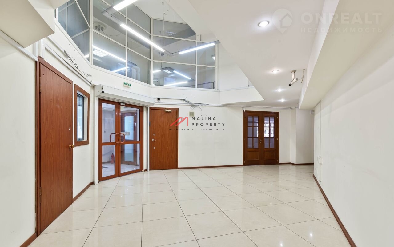 Продажа торгового помещения с супермаркетом Дикси