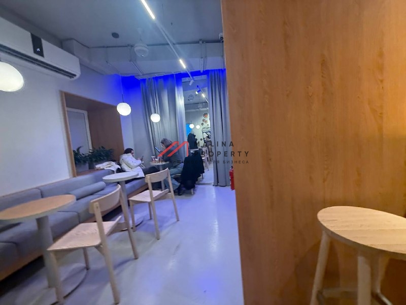 Продажа помещения с кофейней DRINKIТ на Парке Культуры