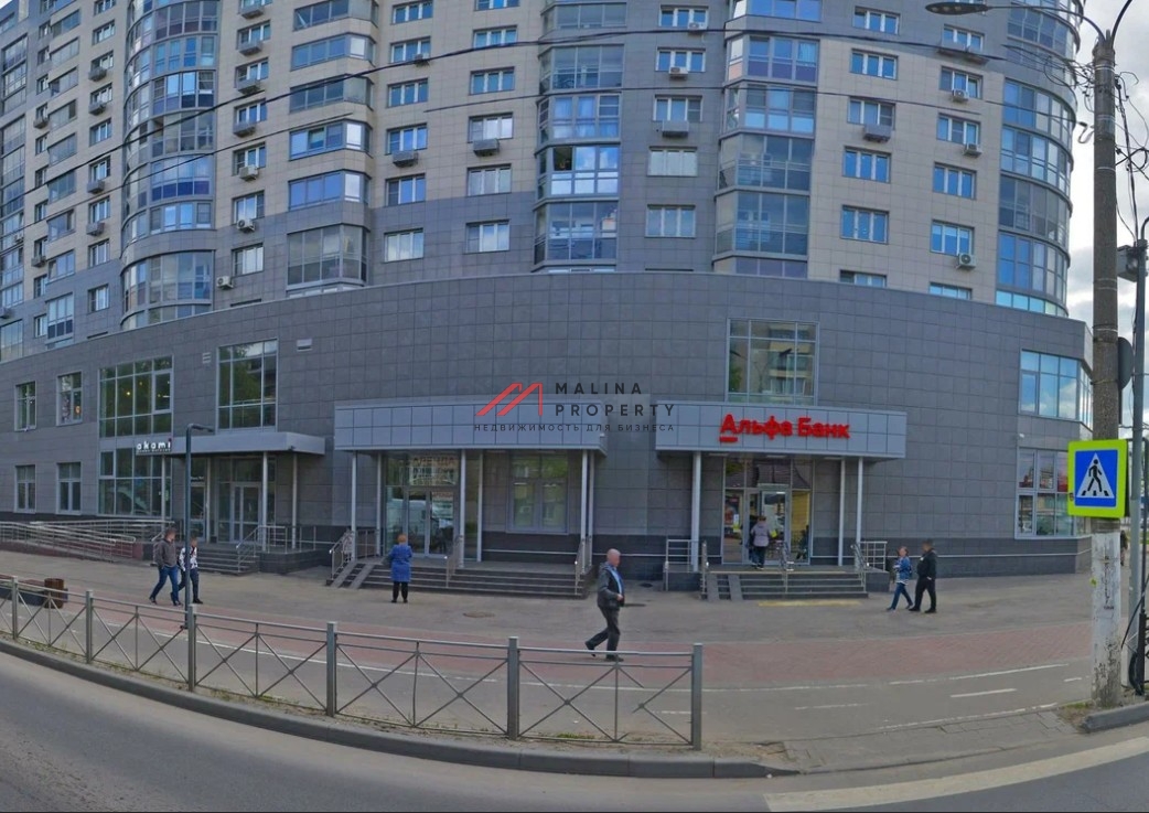 Продажа помещения с арендатором Альфа банк