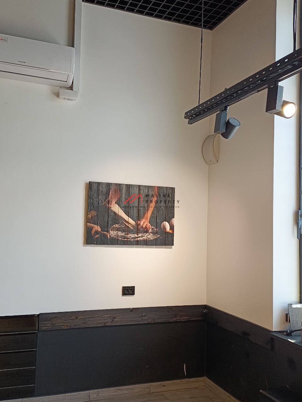 Аренда торгового помещения в новом доме