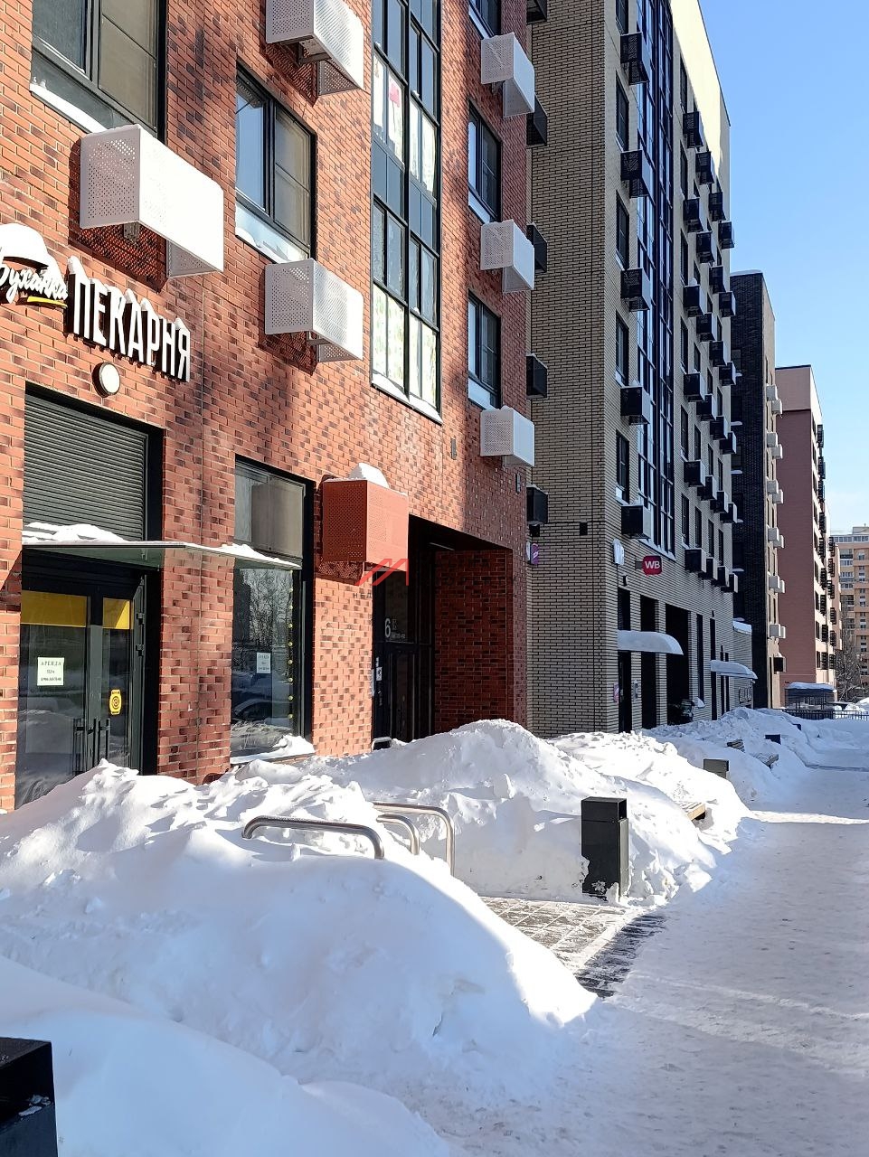 Аренда торгового помещения в новом доме