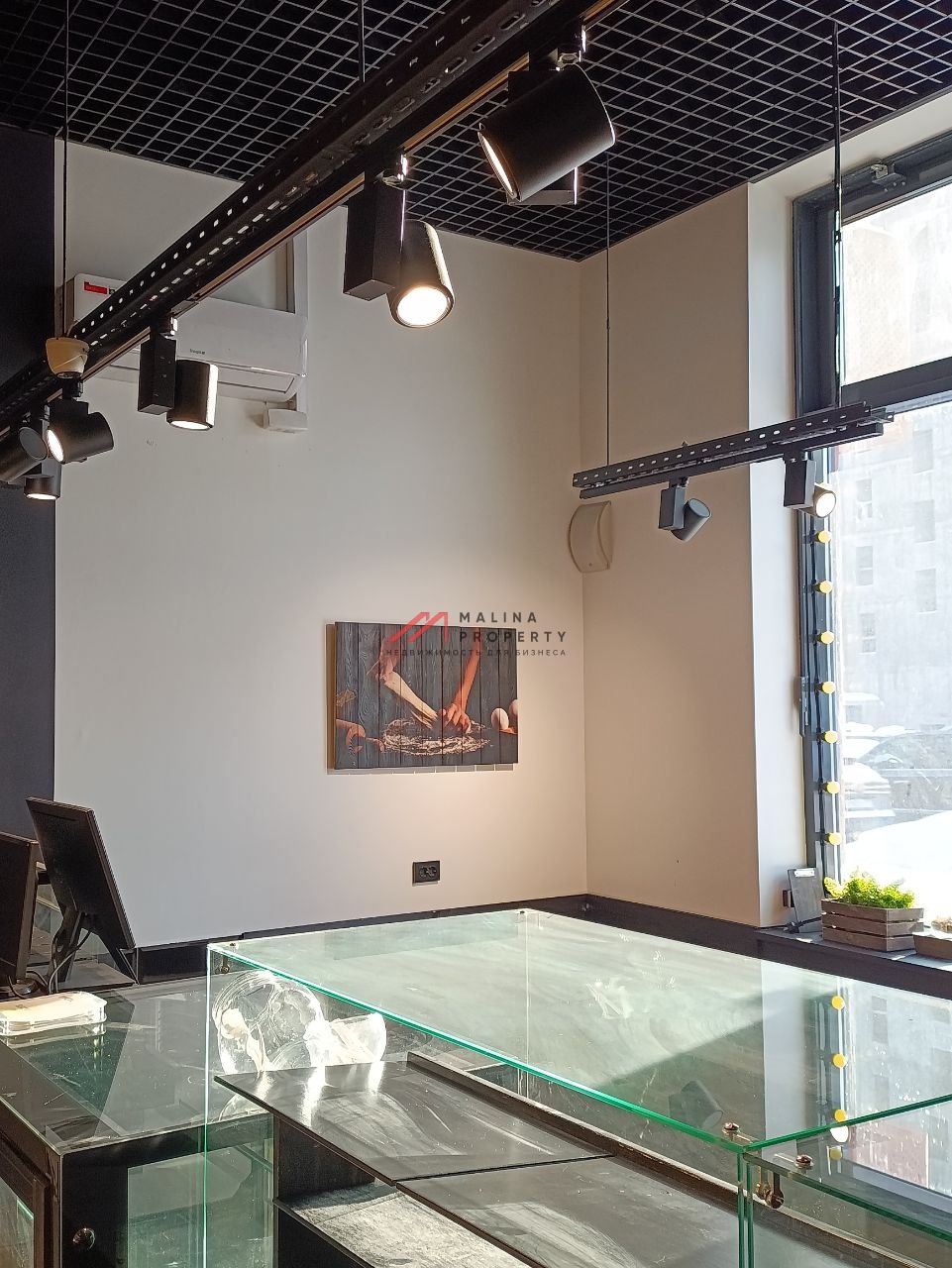 Аренда торгового помещения в новом доме