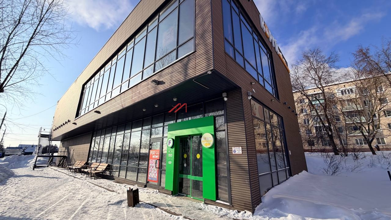 Продажа торгового здания с арендаторами в г. Химки