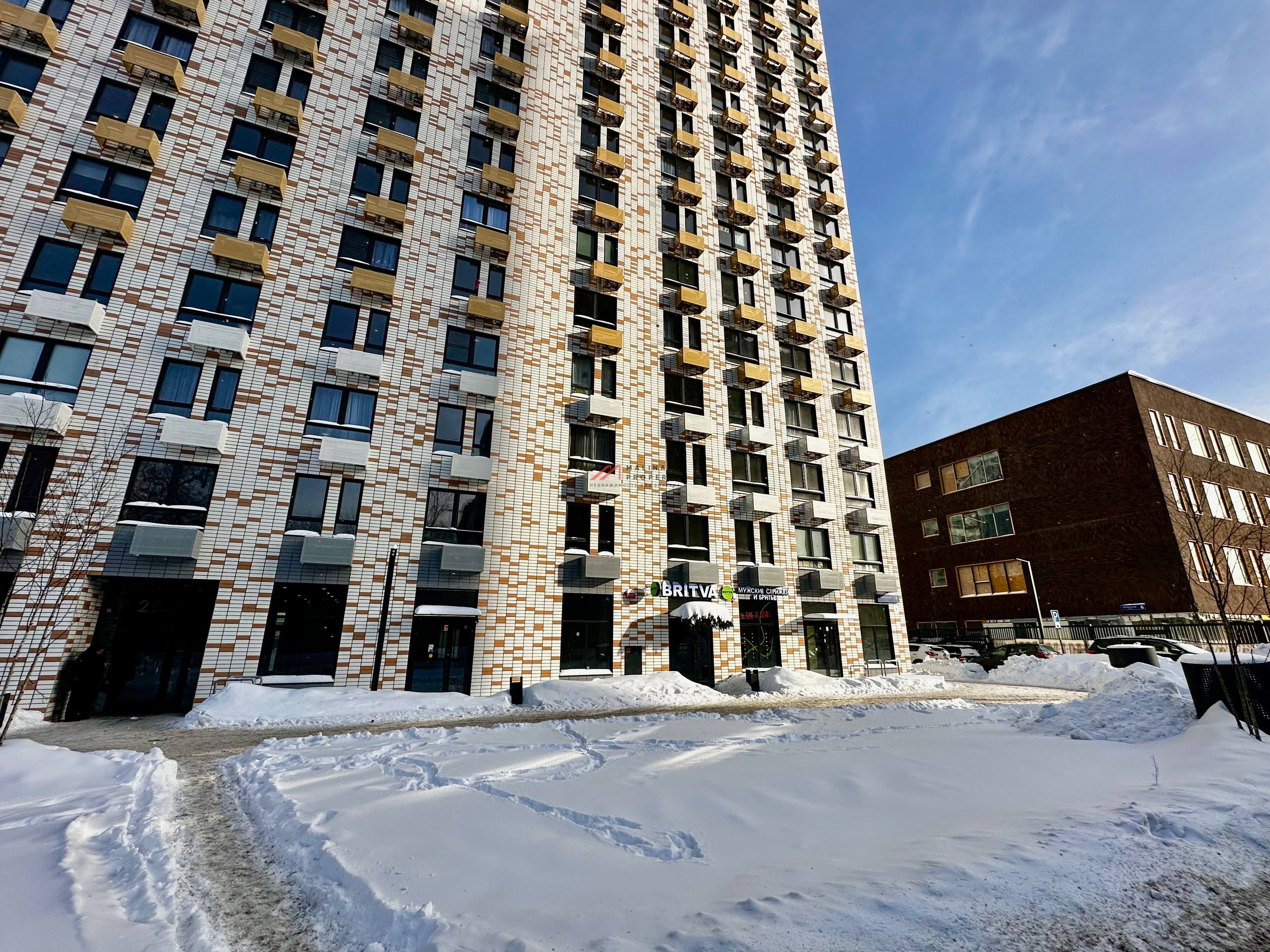 Аренда торгового помещения в ЖК "Кольская 8"