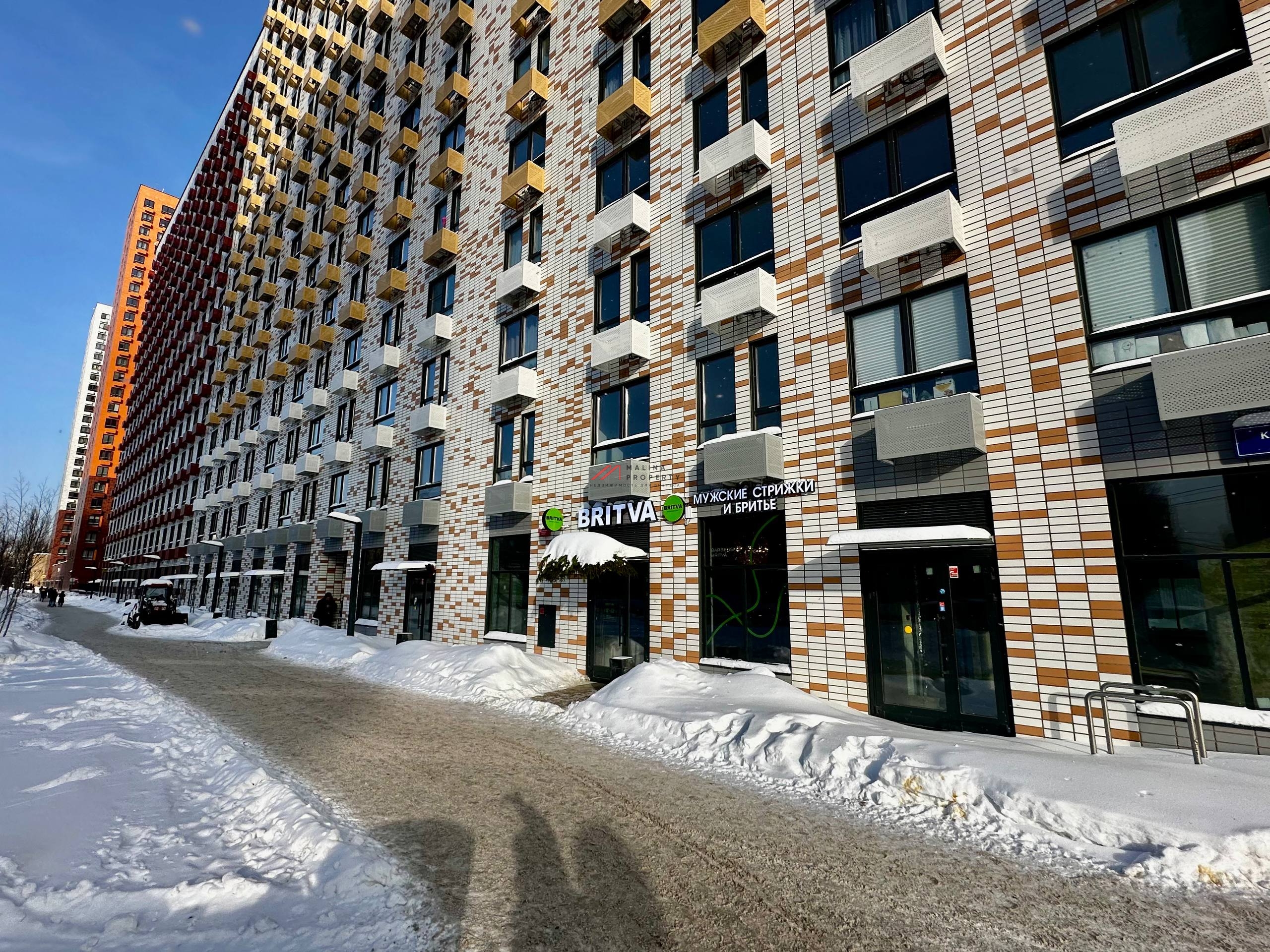 Аренда торгового помещения в ЖК "Кольская 8"