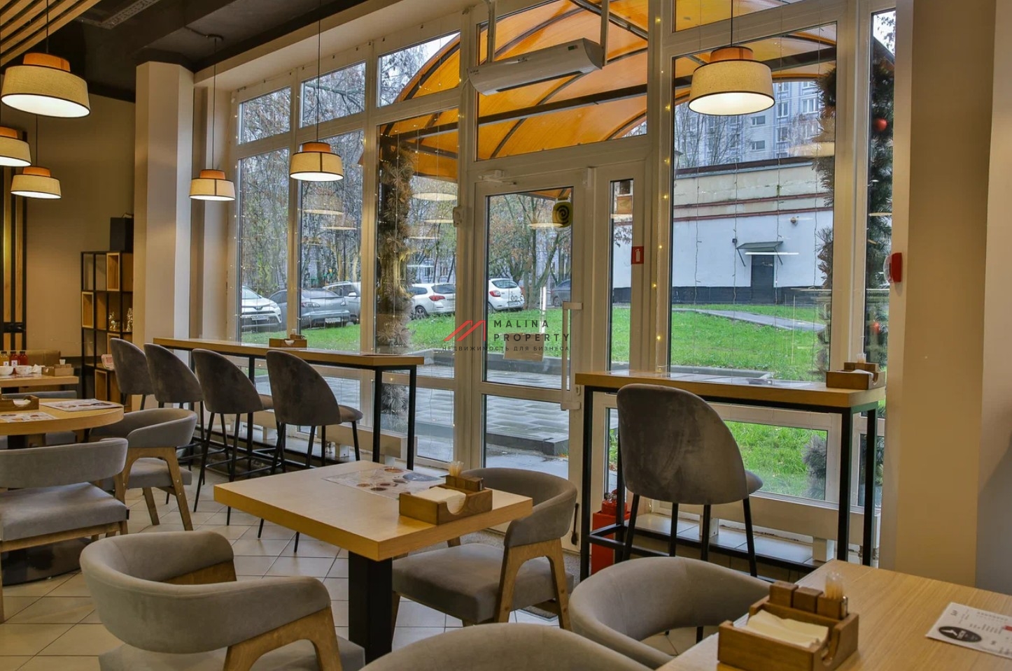 Продажа торгового помещения с арендатором рядом с метро "Шипиловская"