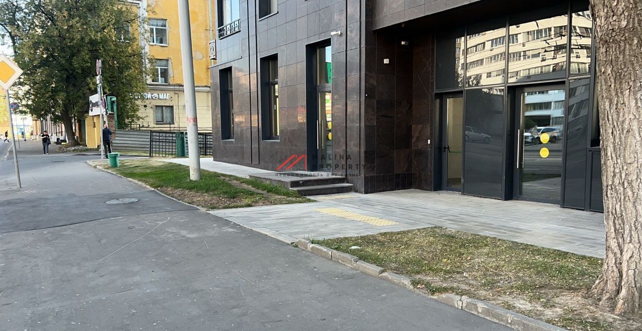 Продажа коммерческого помещения в ЖК "Большая Семерка"