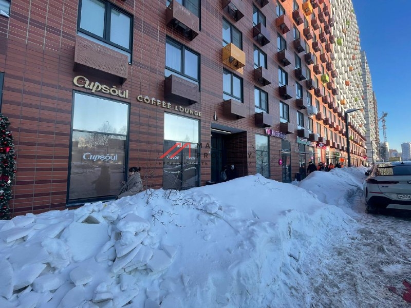 Аренда торгового помещения в ЖК "Бунинские луга" 