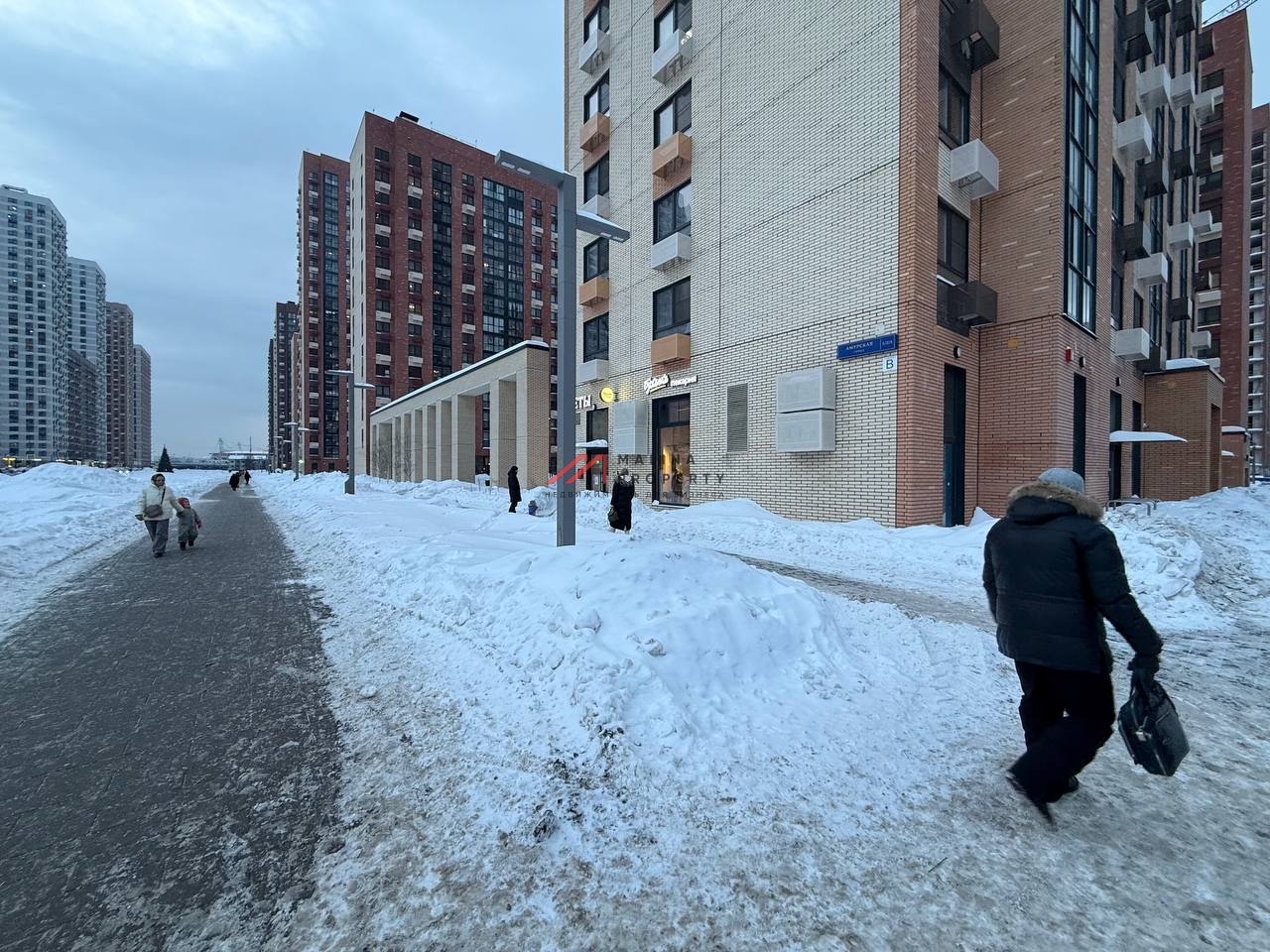 Продажа коммерческого помещения на Амурской с арендаторами