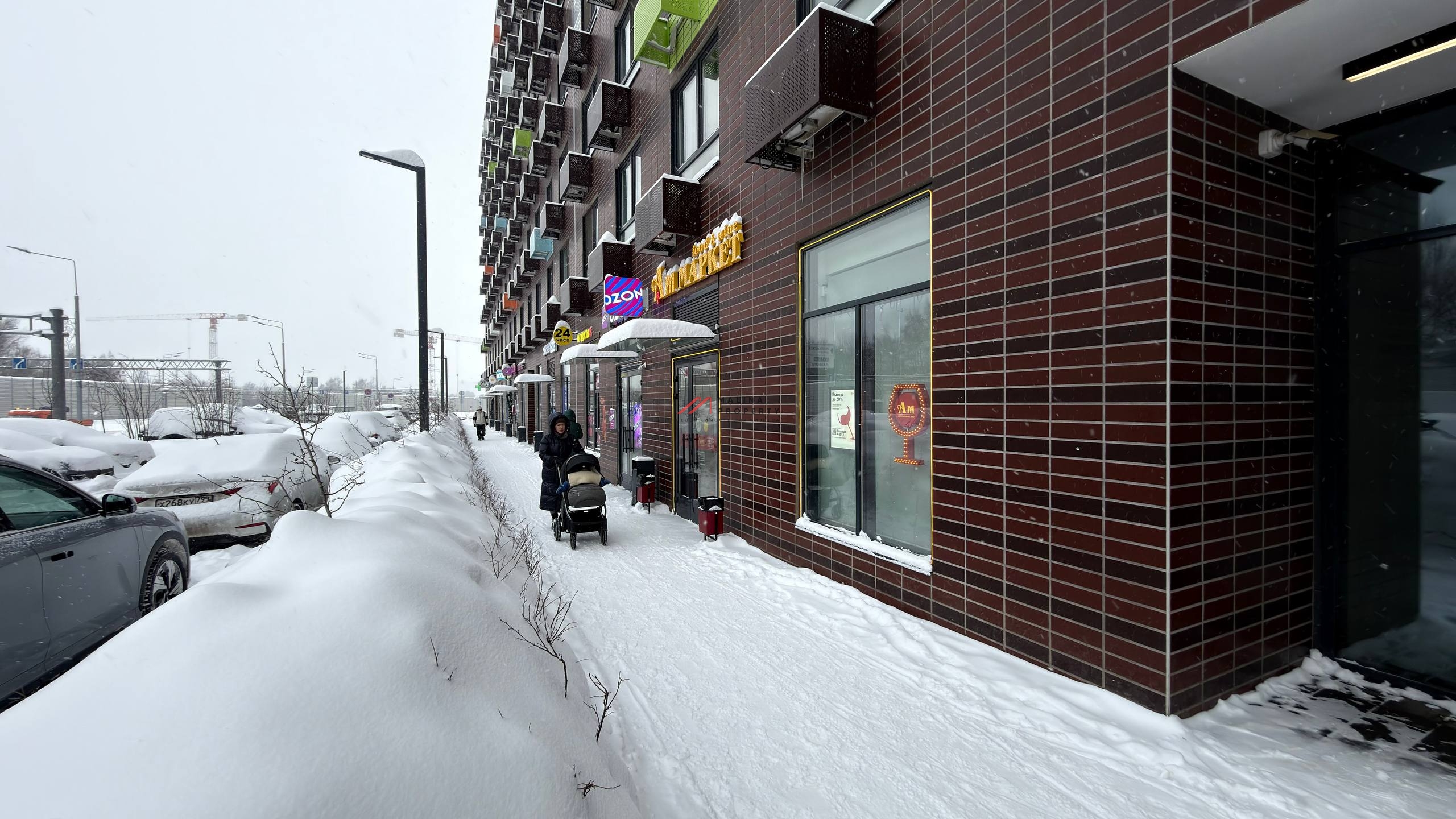 Аренда помещения в ЖК "Бунинские луга"