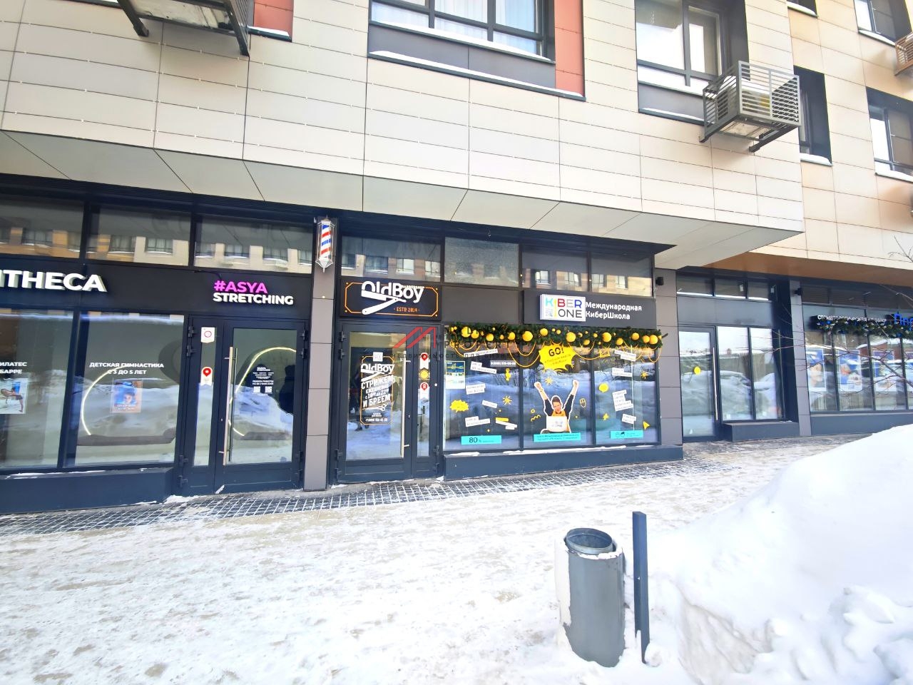 Продажа помещения с арендаторами в «LIFE-Варшавская»