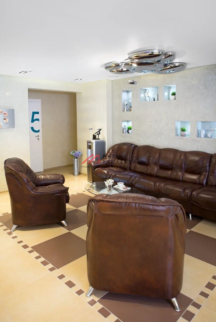 Продажа помещения под медцентр в ЖК "Скай Форт"