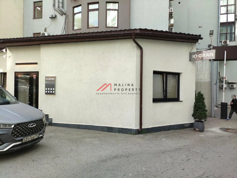 Продажа помещения с арендатором на Цветном бульваре