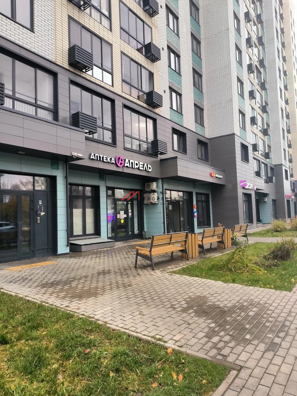 Продажа торгового помещения с арендатором аптека 