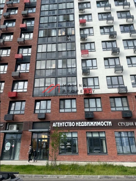 Продажа торгового помещения на Эдварда Грига