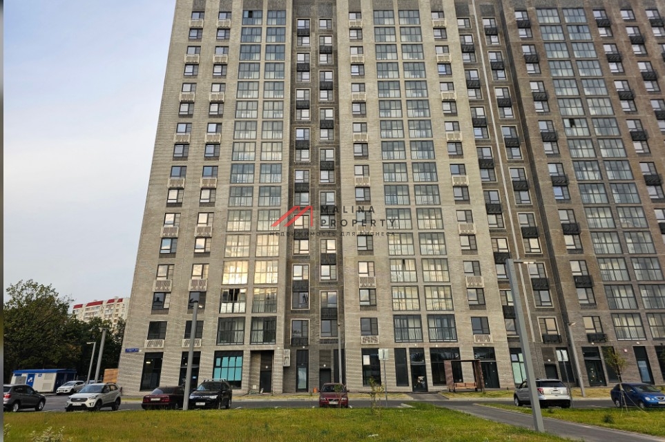 Продажа торгового помещения в новом доме в Перово