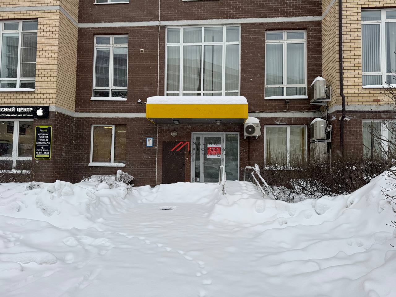 Аренда торгового помещения в жилом доме